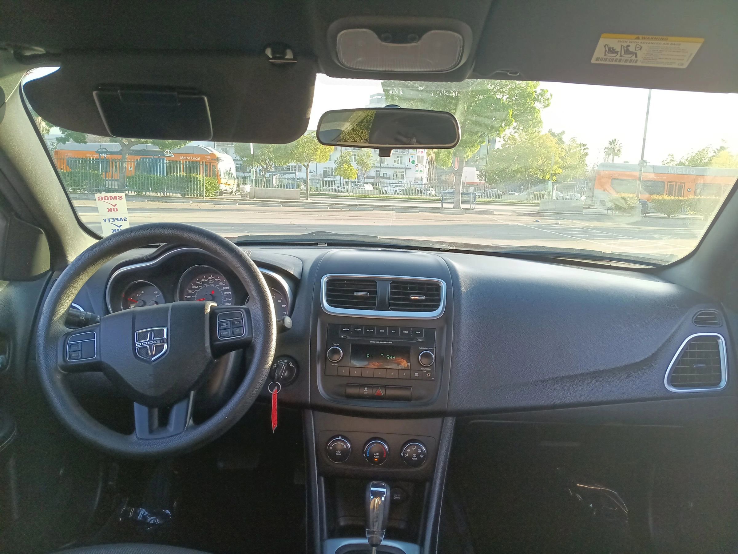 Used 2013 Dodge Avenger SE image 16