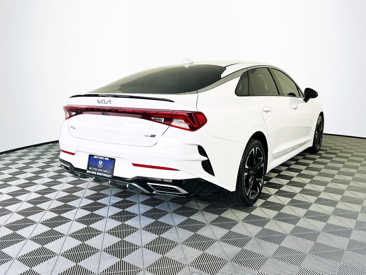 Used 2022 Kia K5 GT-Line image 9