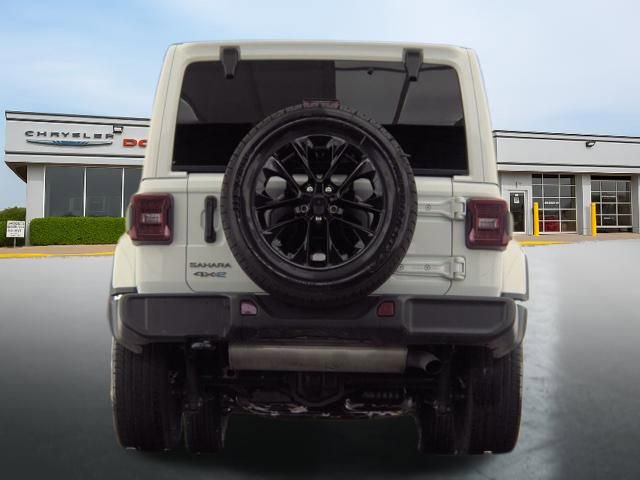 Used 2025 Jeep Wrangler Unlimited Sahara image 3
