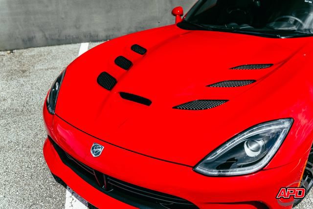 Used 2015 Dodge Viper SRT-10 RWD image 28