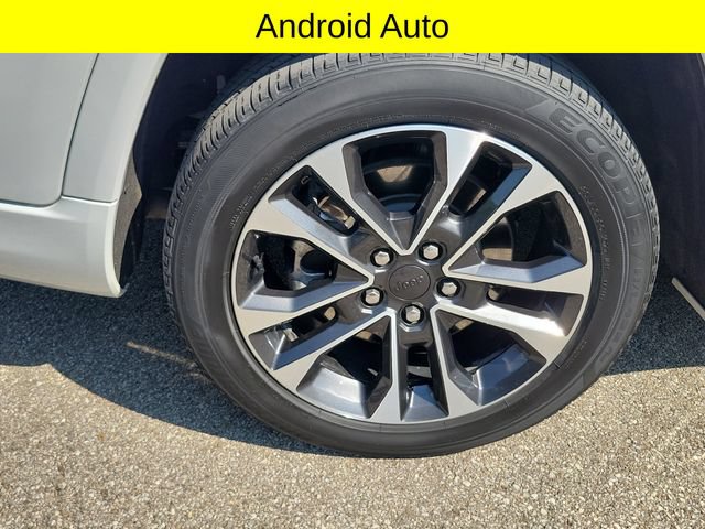 Certified 2023 Jeep Grand Cherokee L Overland w/ Luxury Tech Group IV AWD/4WD image 7