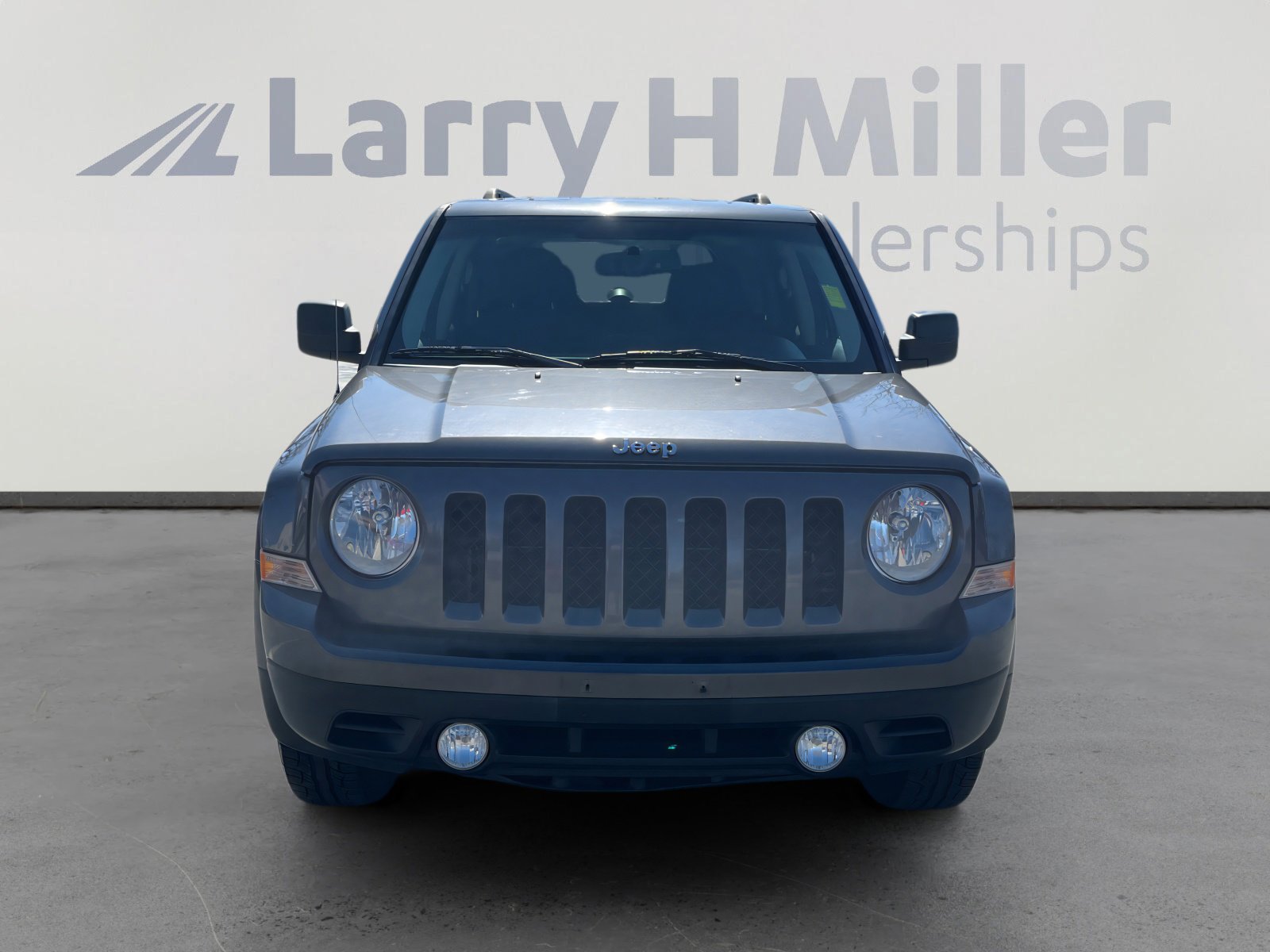 Used 2016 Jeep Patriot Sport image 8