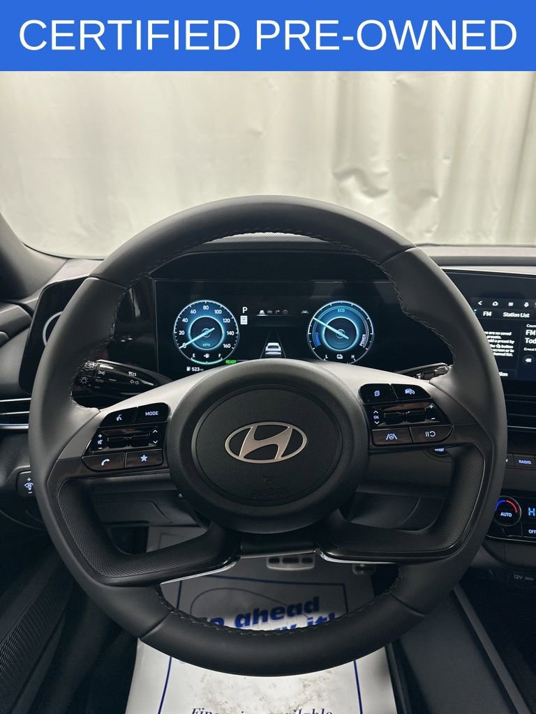 Certified 2025 Hyundai Elantra SEL FWD image 10