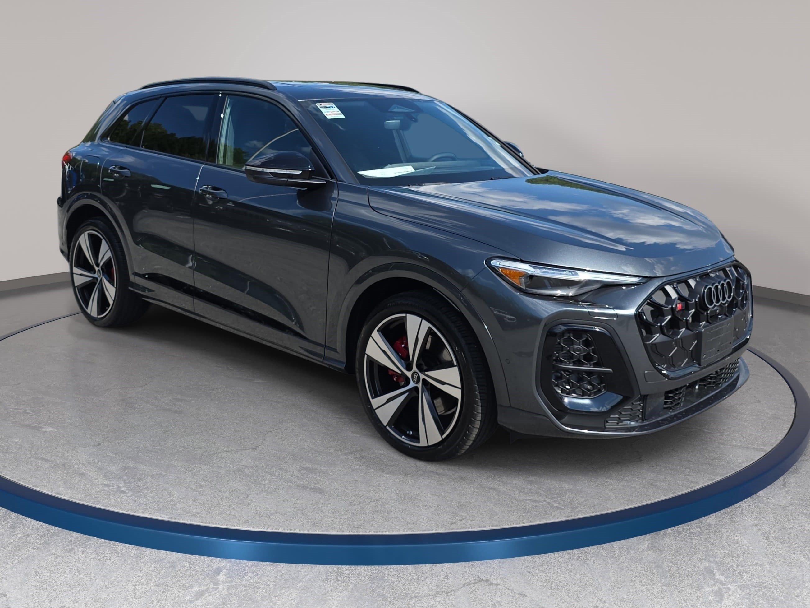 New 2026 Audi SQ5 Prestige AWD/4WD image 3