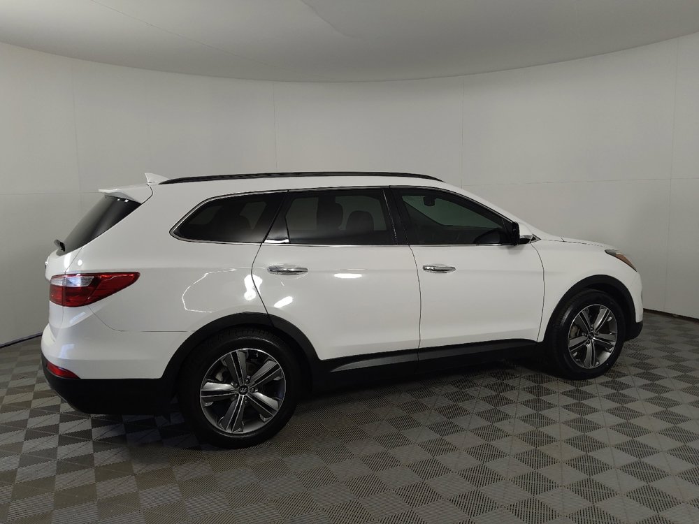 Used 2015 Hyundai Santa Fe GLS w/ Option Group 02 FWD image 10