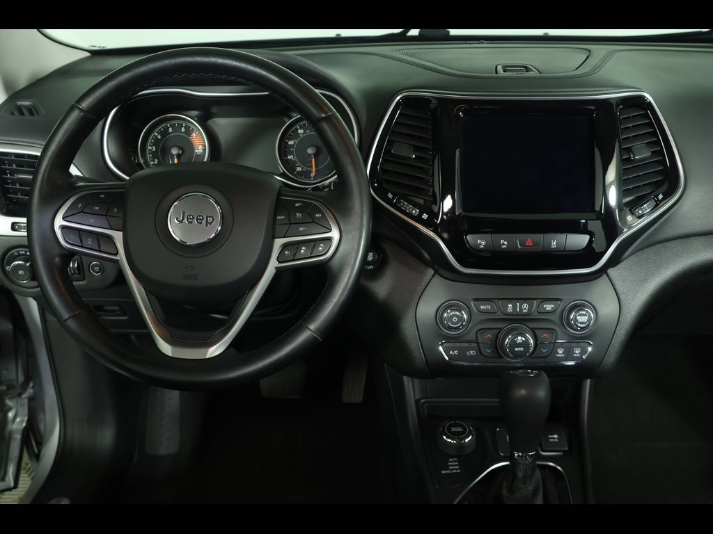 Used 2021 Jeep Cherokee Limited image 13