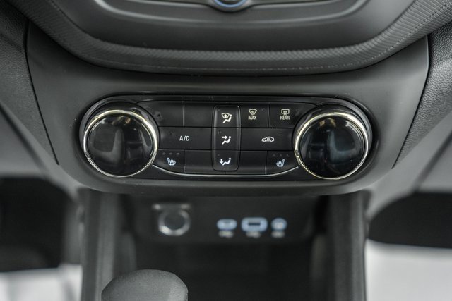 Used 2023 Chevrolet TrailBlazer LT image 24