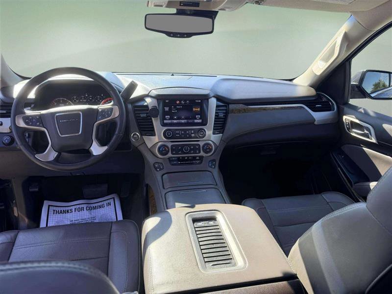 Used 2015 GMC Yukon Denali w/ Premium Package image 35