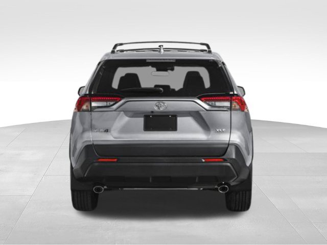 Used 2025 Toyota RAV4 XLE FWD image 38