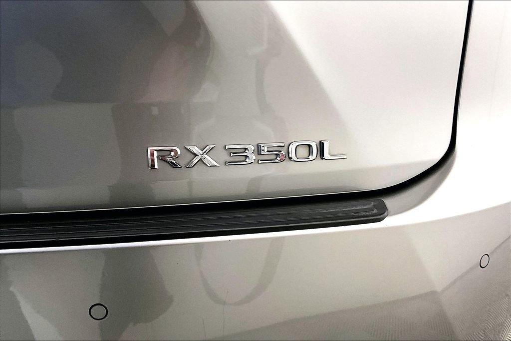 Used 2018 Lexus RX 350L FWD w/ Premium Package image 14