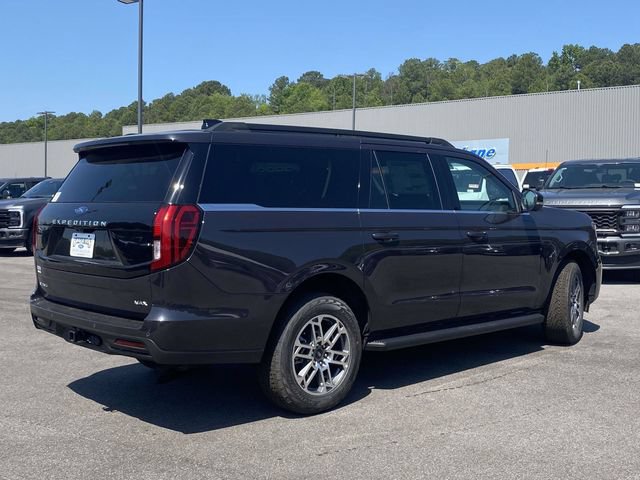New 2026 Ford Expedition Max Active AWD/4WD image 3