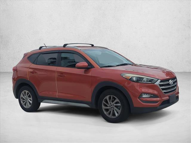 Used 2017 Hyundai Tucson SE video 3