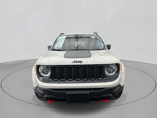 Used 2017 Jeep Renegade Trailhawk AWD/4WD image 6