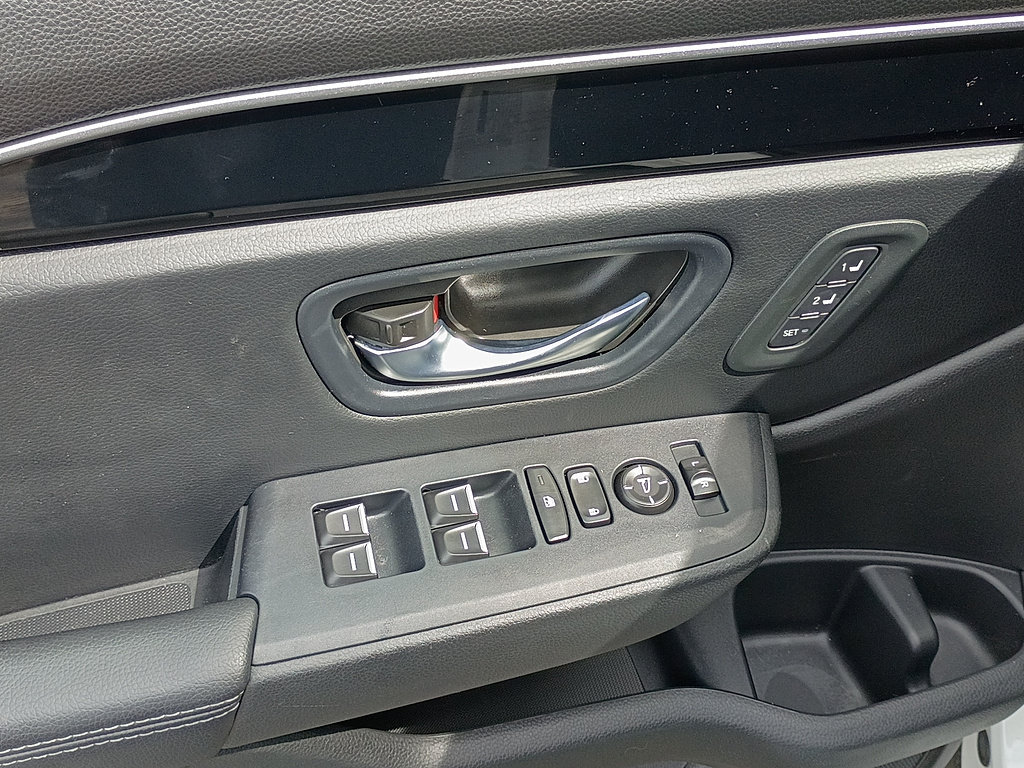 Certified 2023 Honda Pilot Touring image 19