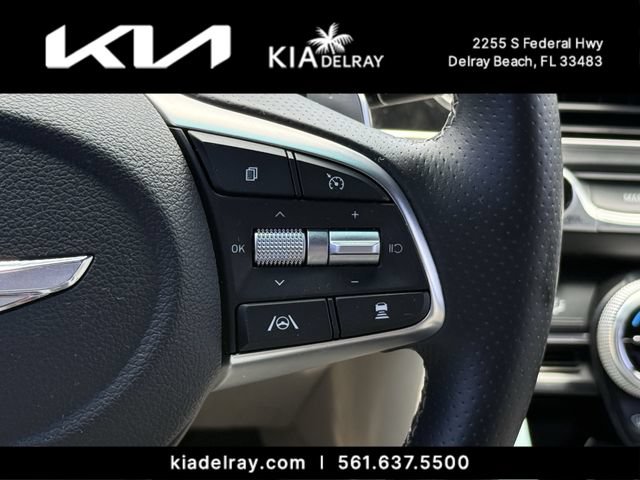 Used 2022 Genesis G70 2.0T w/ Prestige Package RWD image 29