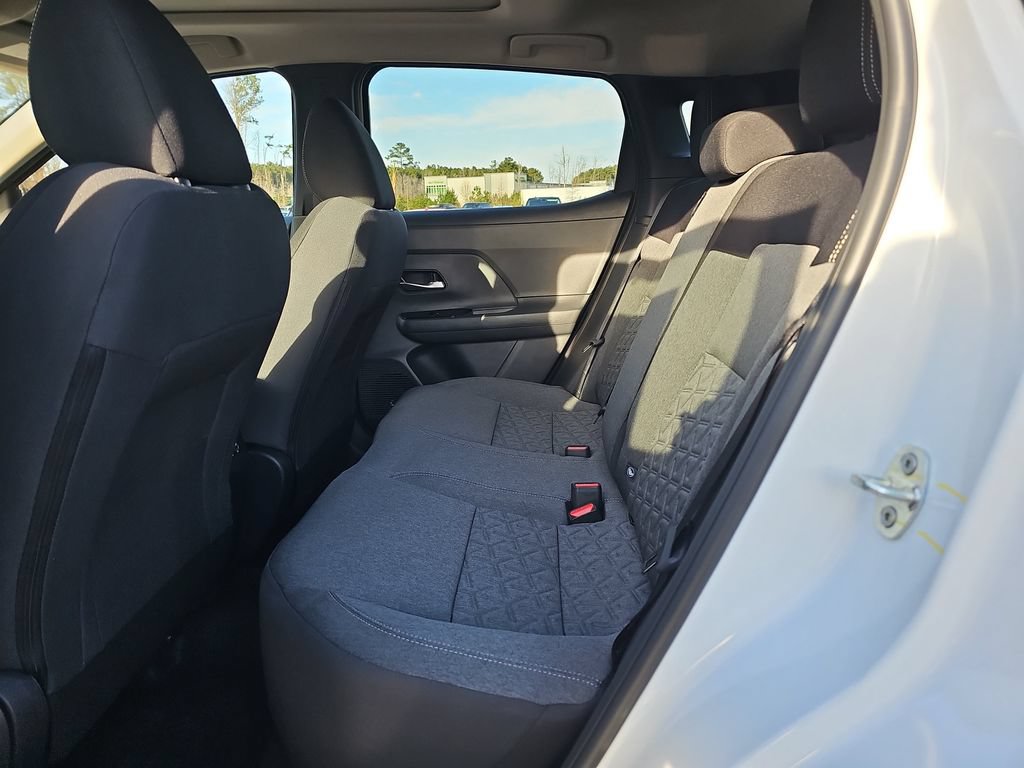 New 2026 Nissan Kicks SV w/ SV Premium Package FWD image 17
