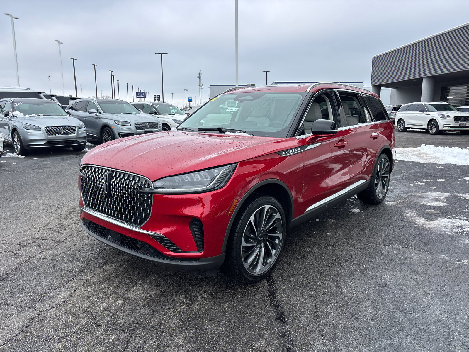 New 2026 Lincoln Aviator Reserve image 3