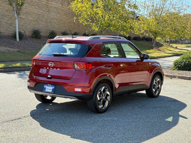 New 2026 Hyundai Venue SEL image 6