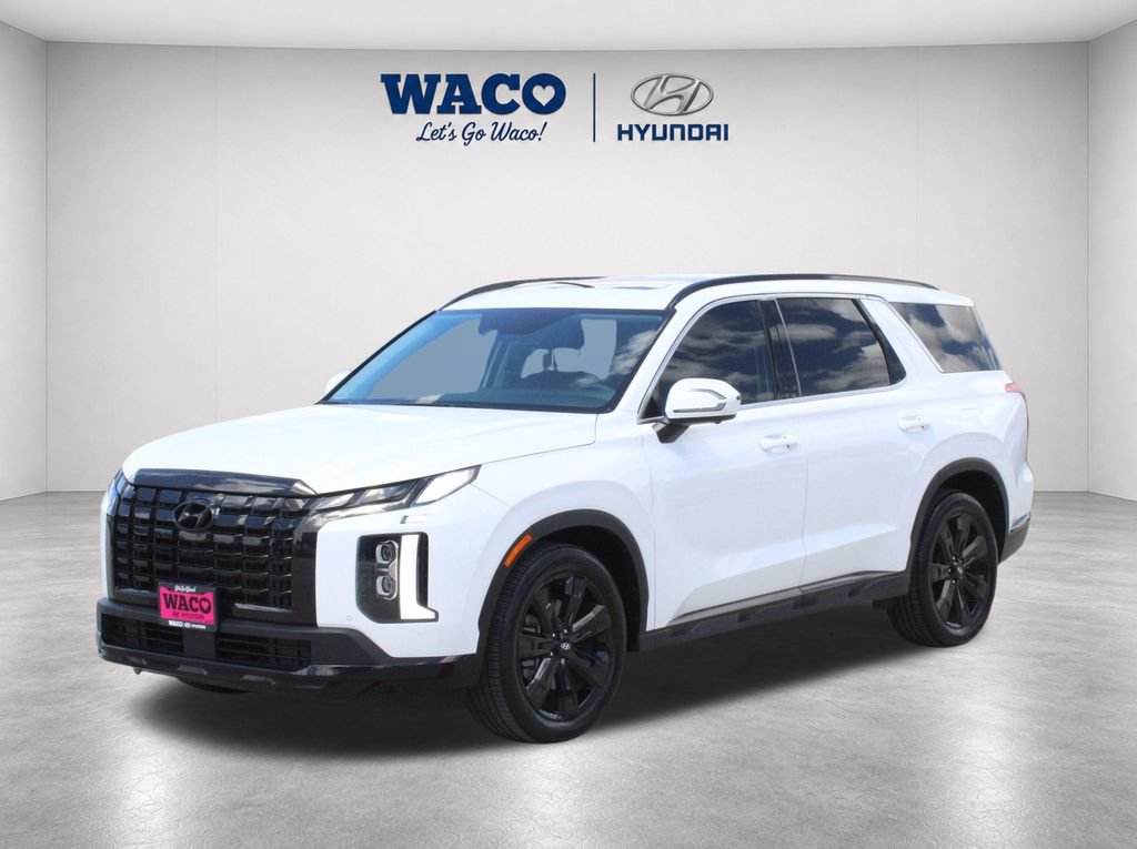 Used 2025 Hyundai Palisade XRT FWD image 3