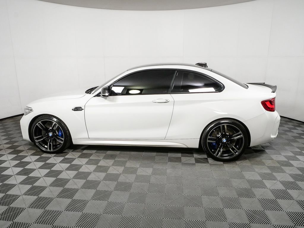 Used 2017 BMW M2 image 2