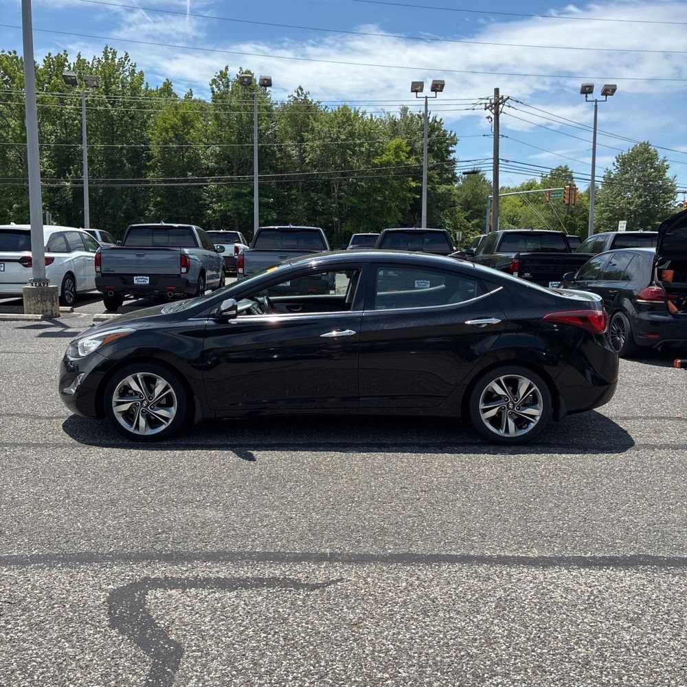 Used 2015 Hyundai Elantra Limited FWD image 5