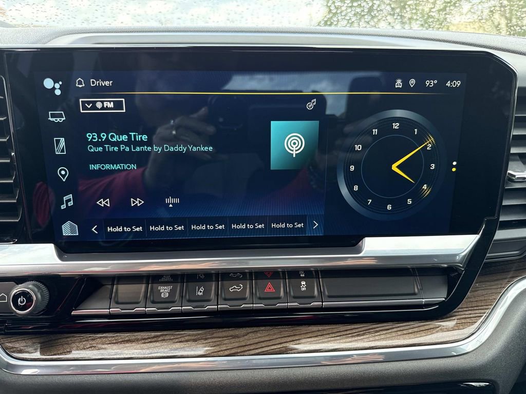 Used 2024 Chevrolet Silverado 2500 LT image 29