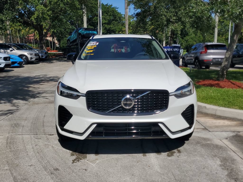 Used 2024 Volvo XC60 T8 Core w/ Protection Package Premier AWD/4WD image 2
