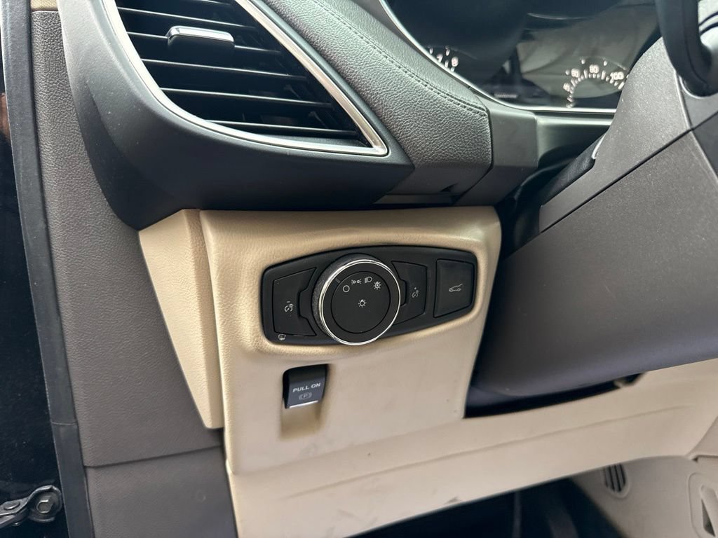 Used 2018 Lincoln MKX Reserve w/ Lincoln MKX Climate Package AWD/4WD image 15
