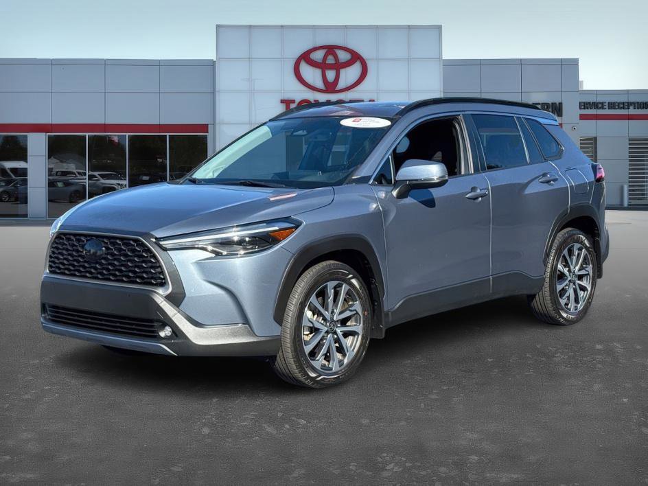 Used 2023 Toyota Corolla Cross XLE