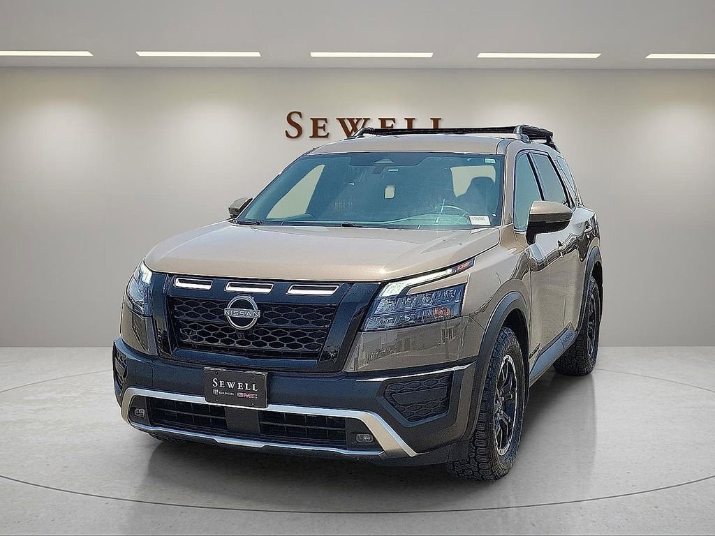 Used 2025 Nissan Pathfinder Rock Creek AWD/4WD video 1