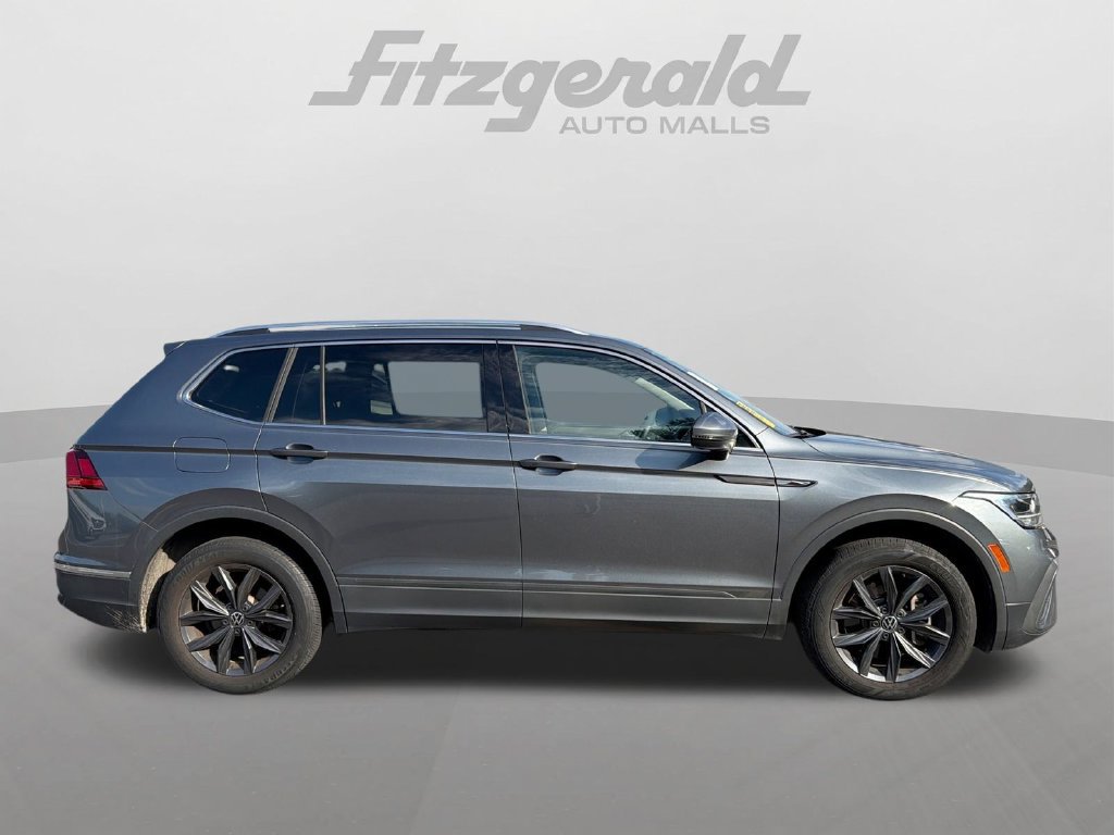 Used 2023 Volkswagen Tiguan SE AWD/4WD image 5