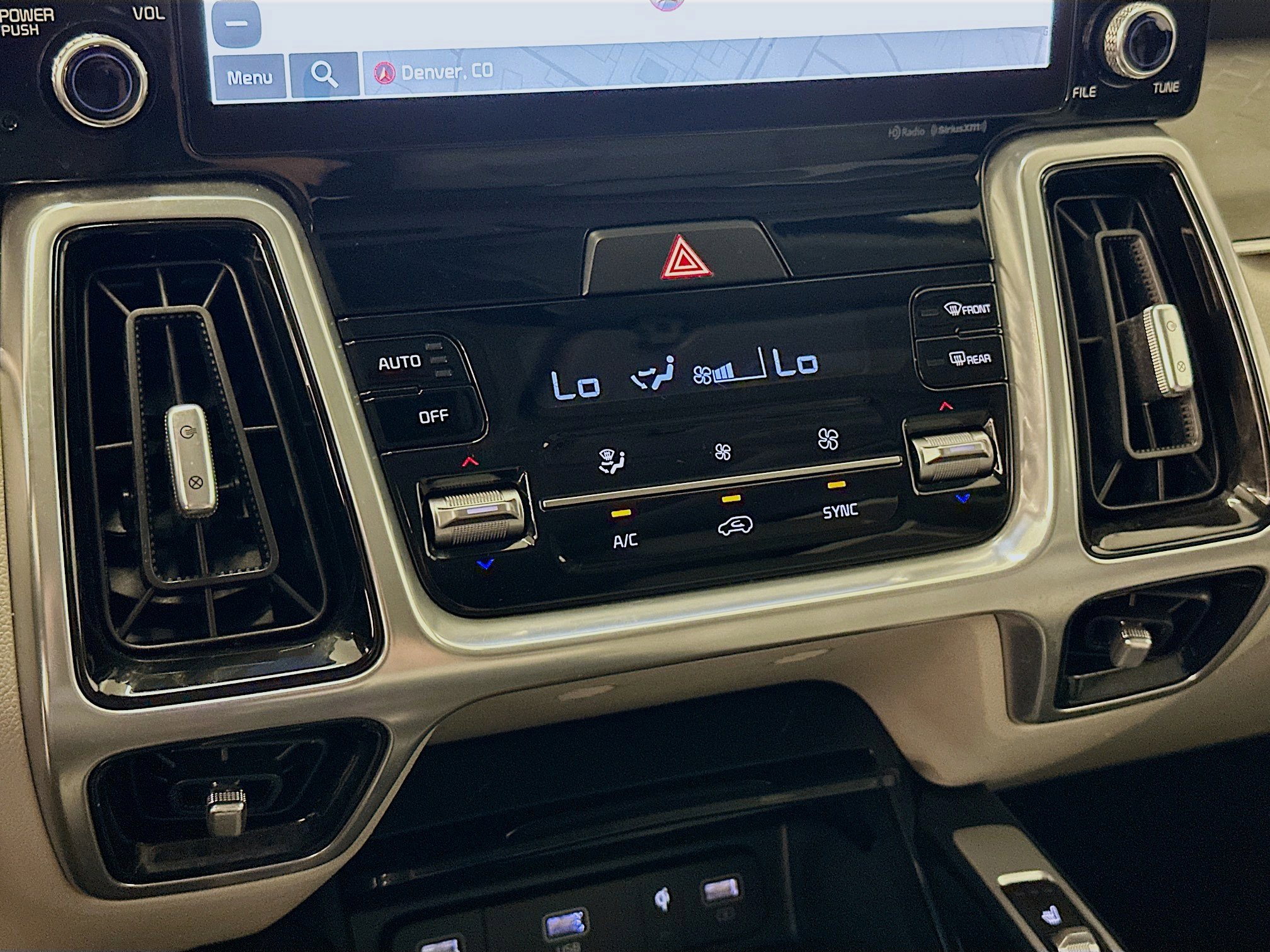 Used 2023 Kia Sorento SX image 24