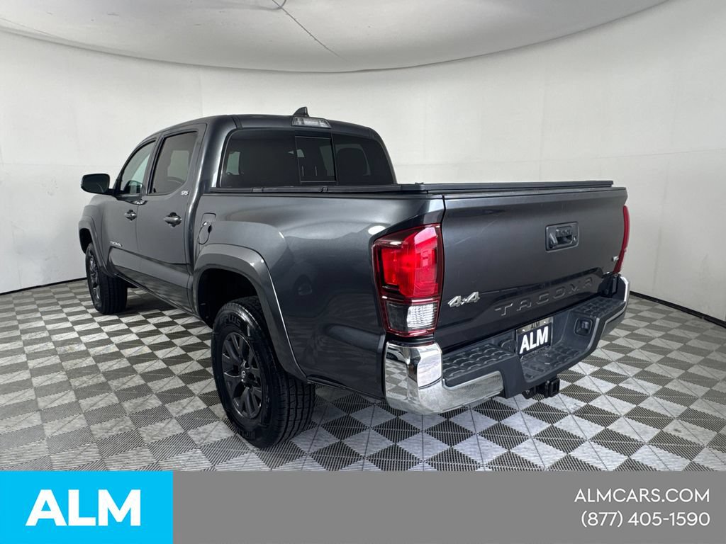 Used 2023 Toyota Tacoma SR5 AWD/4WD image 9