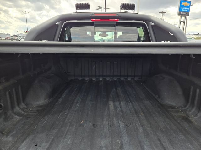 Used 2021 Chevrolet Colorado ZR2 w/ ZR2 Midnight Special Edition image 16