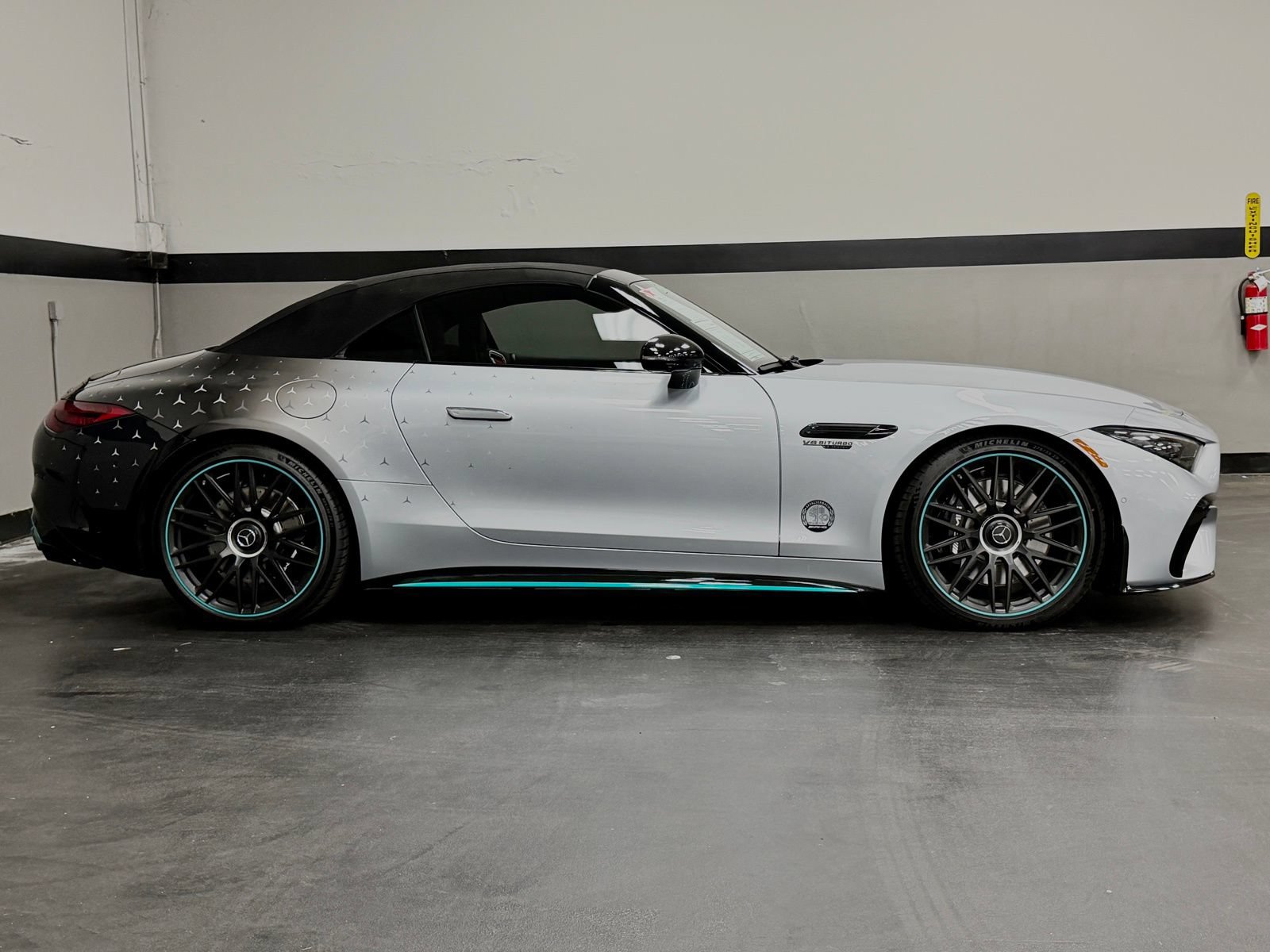 Used 2024 Mercedes-Benz SL 63 AMG 4MATIC image 5