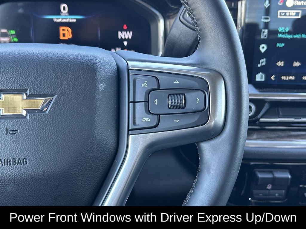 Used 2025 Chevrolet Silverado 2500 LT w/ Convenience Package image 19