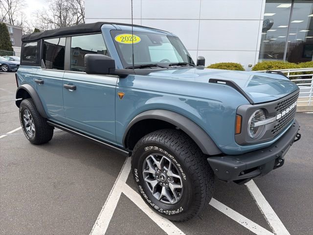 Used 2023 Ford Bronco Badlands image 1