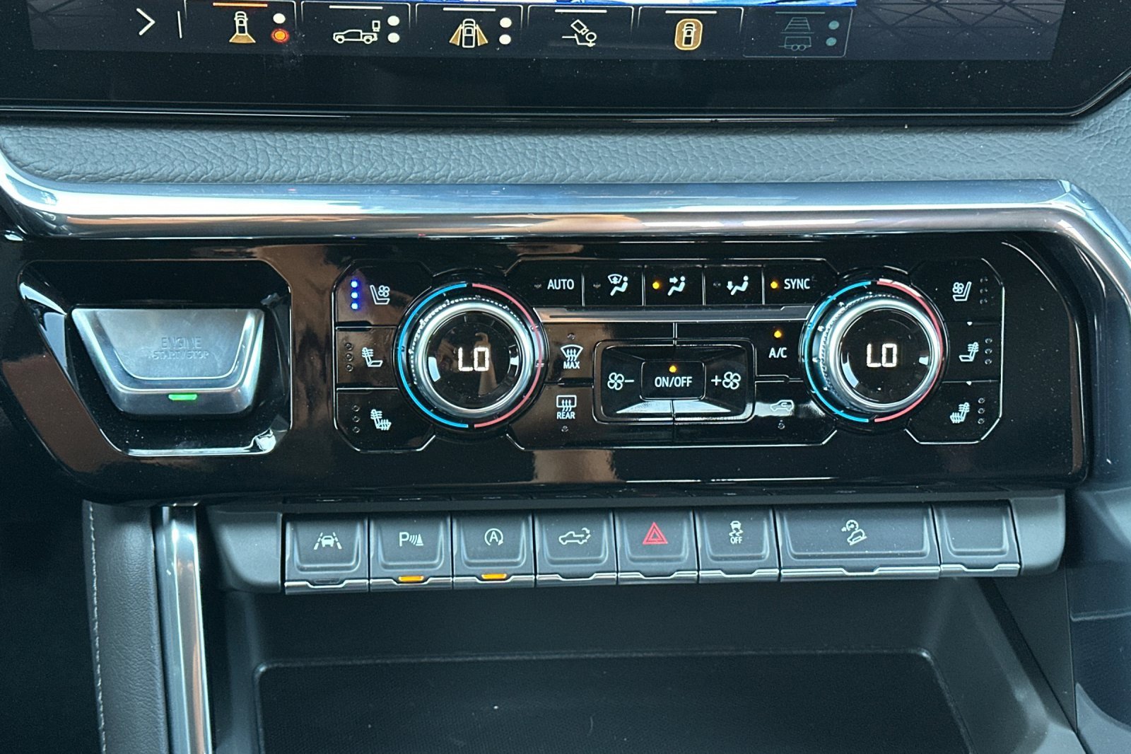 New 2025 GMC Sierra 1500 Denali w/ Denali Reserve Package image 19