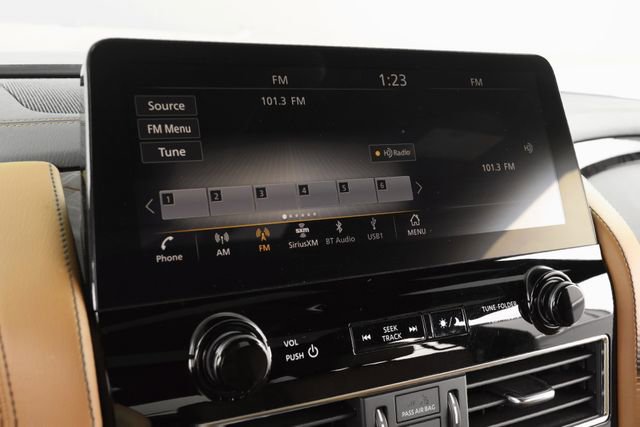 Used 2024 INFINITI QX80 Sensory image 26