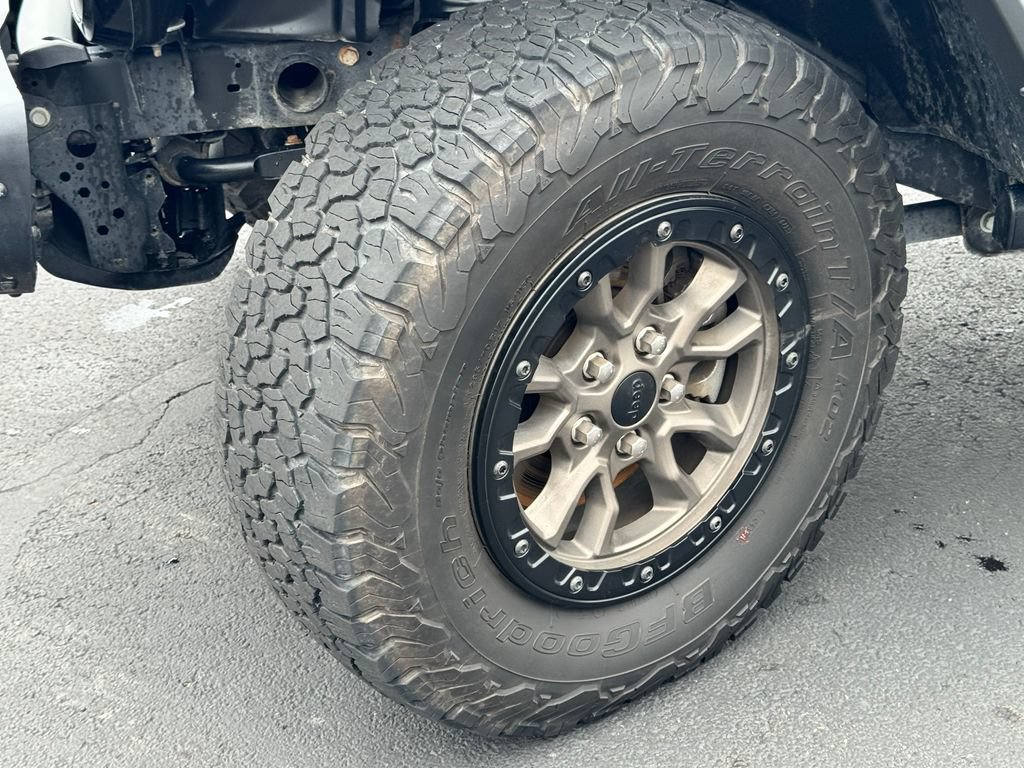 Used 2023 Jeep Wrangler Unlimited Rubicon 392 AWD/4WD image 9