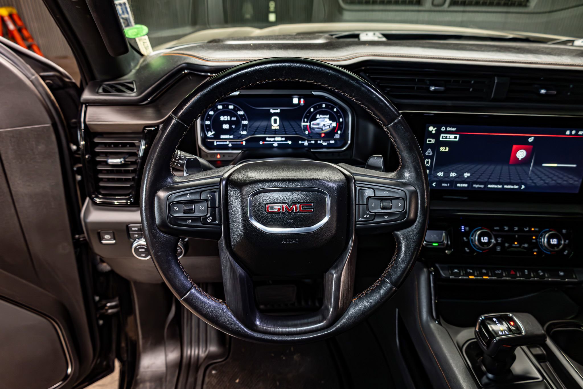 Used 2022 GMC Sierra 1500 AT4 w/ AT4 Premium Package image 17