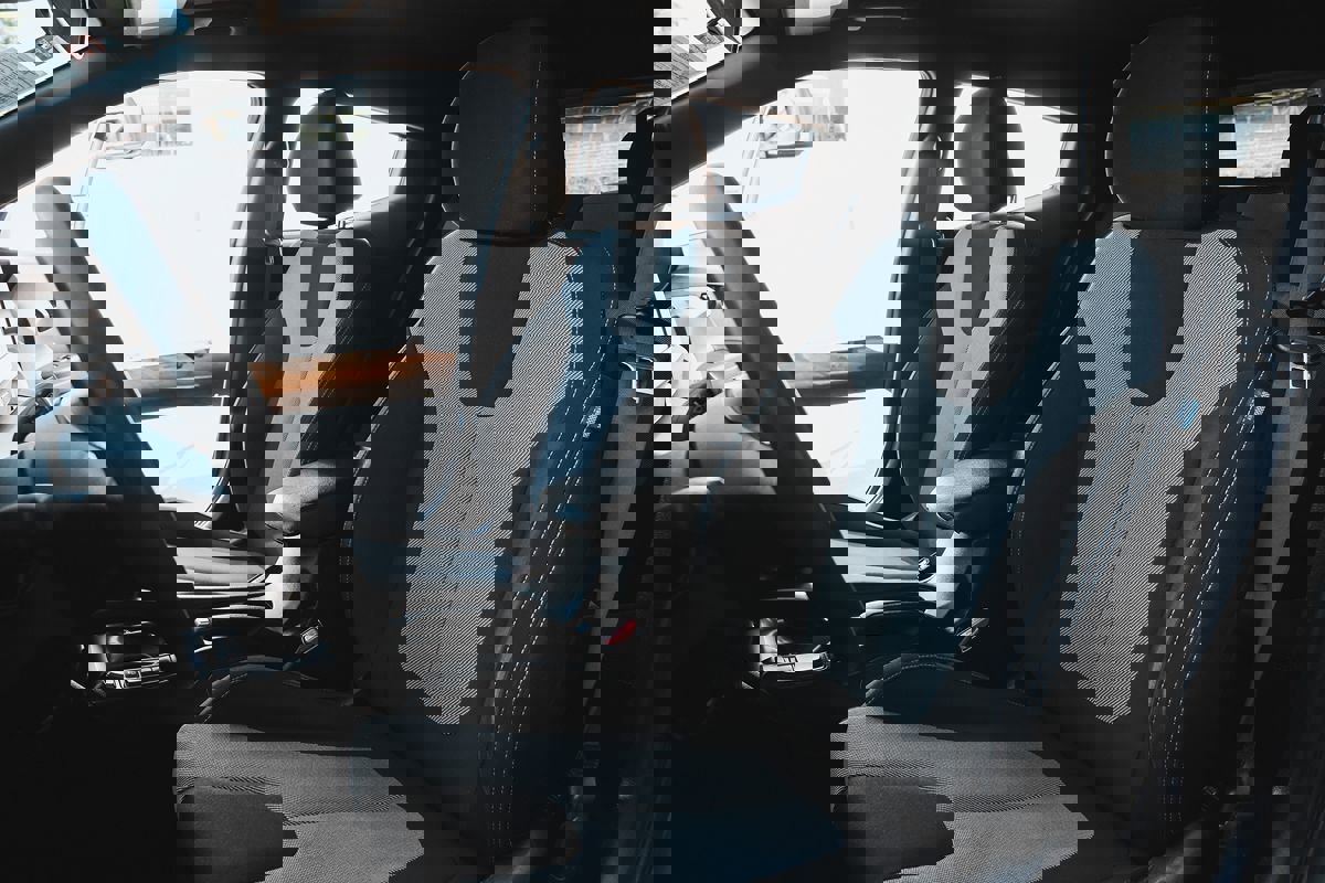 Used 2019 Hyundai Veloster 2.0 image 9