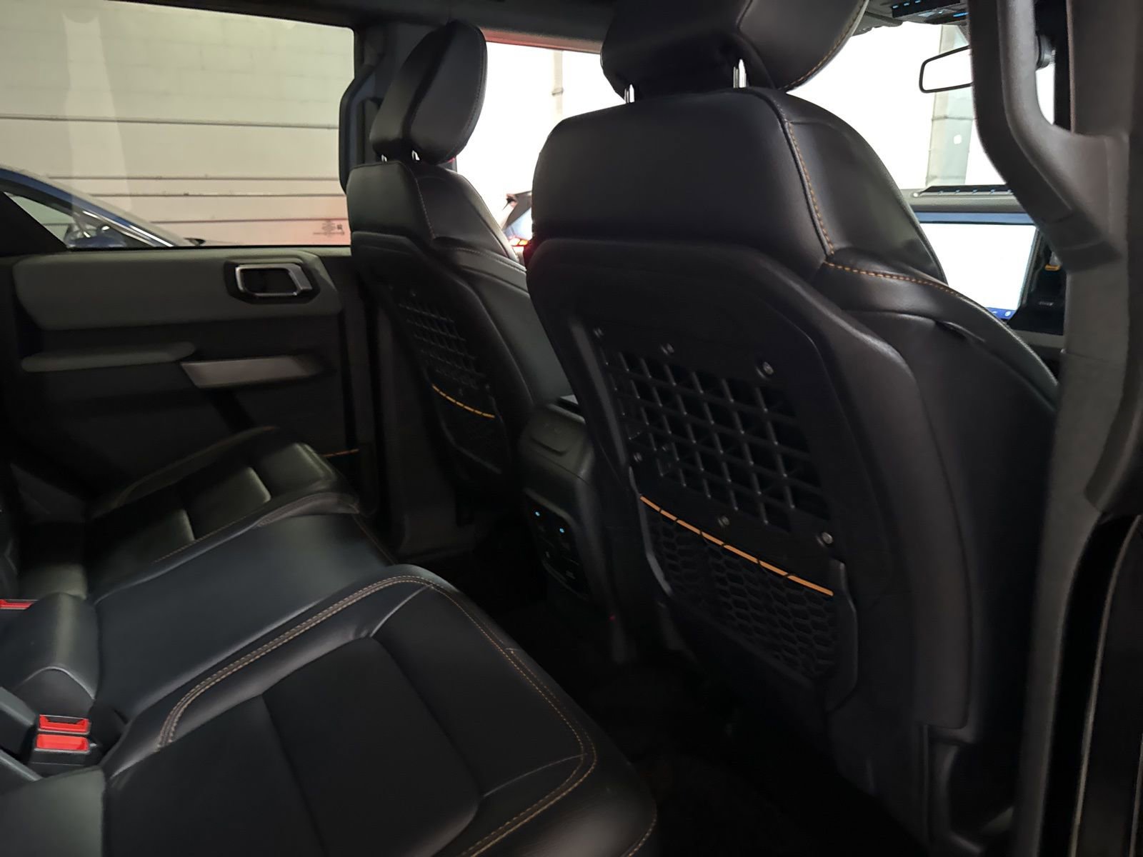 Used 2023 Ford Bronco Badlands image 23