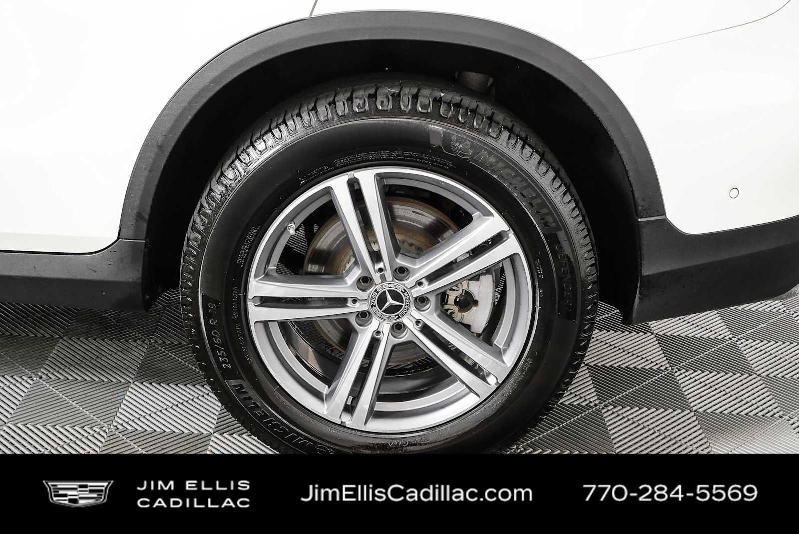 Used 2021 Mercedes-Benz GLC 300 4MATIC w/ Multimedia Package image 37