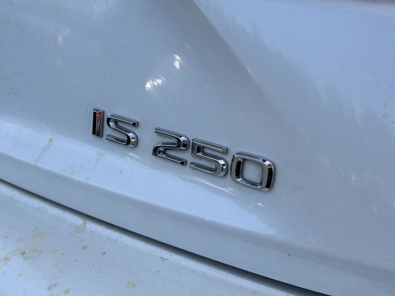 Used 2015 Lexus IS 250 image 10