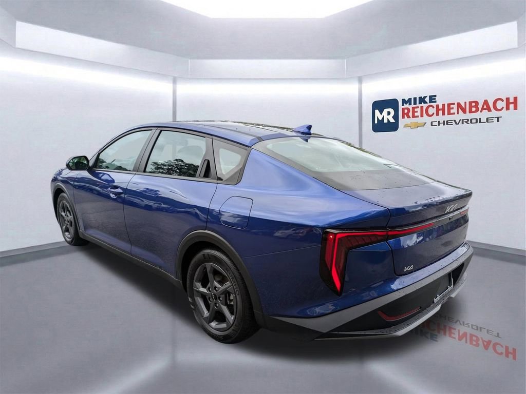 Used 2025 Kia K4 FWD image 6