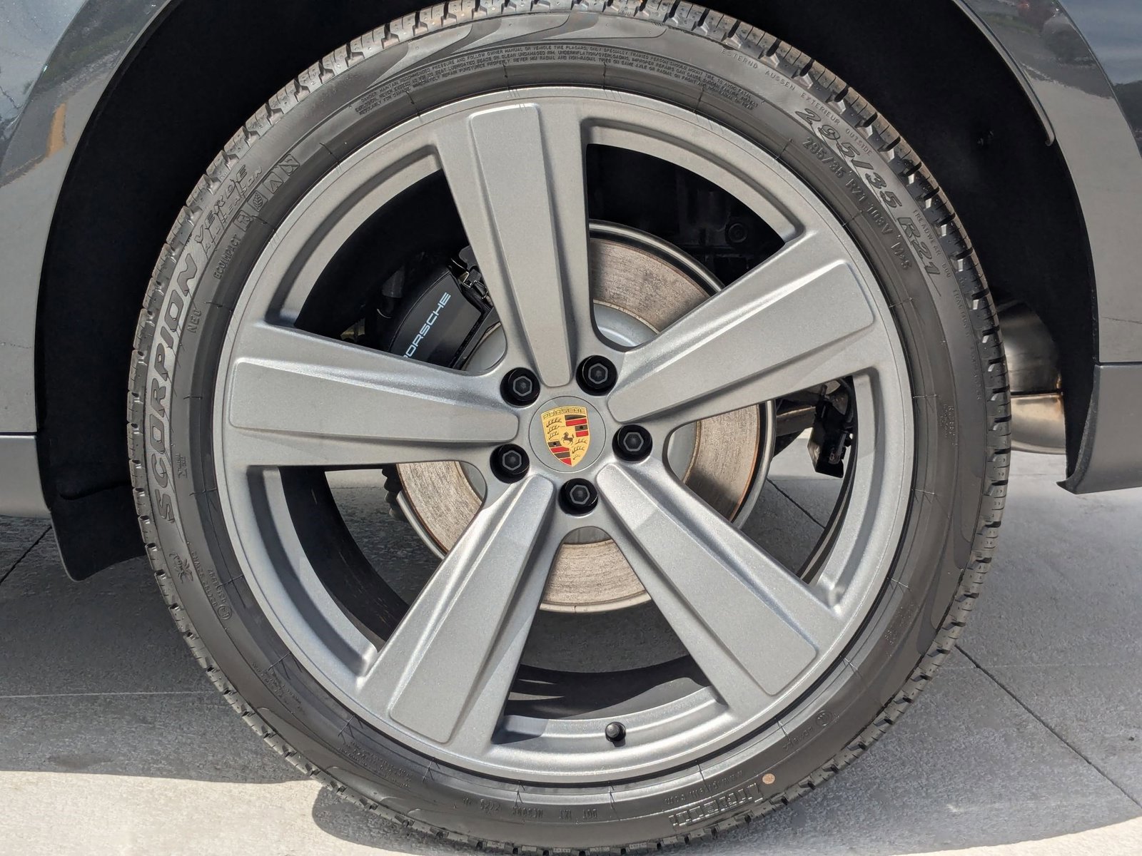 New 2026 Porsche Macan AWD/4WD image 25