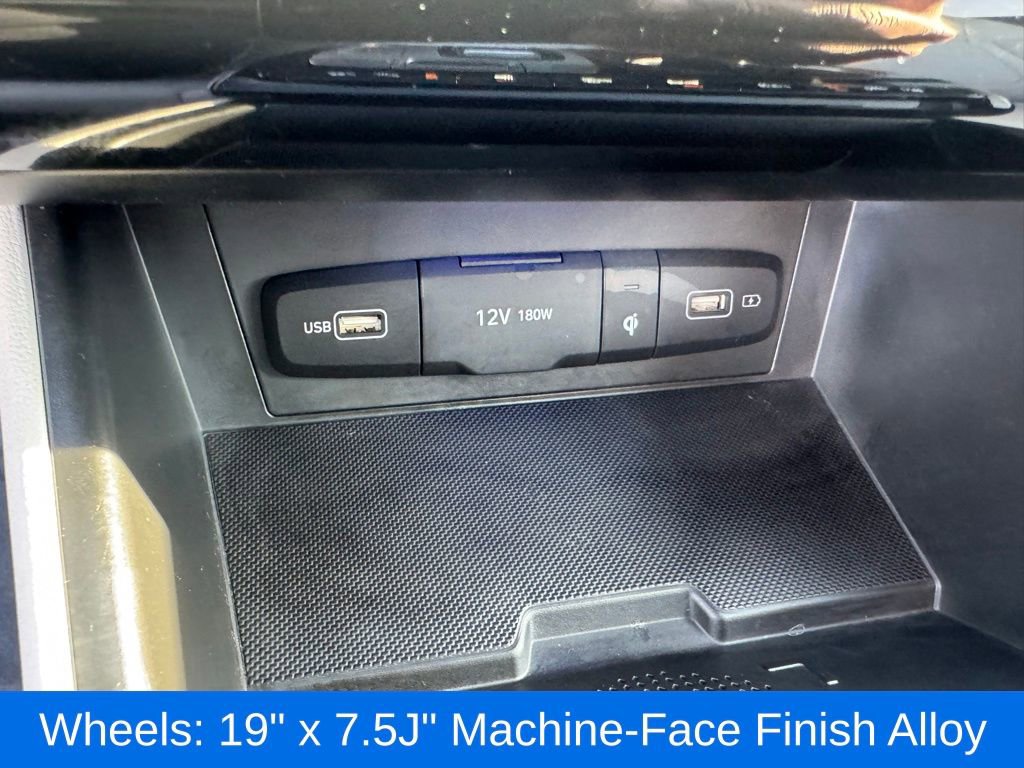 Used 2024 Hyundai Tucson Limited image 29