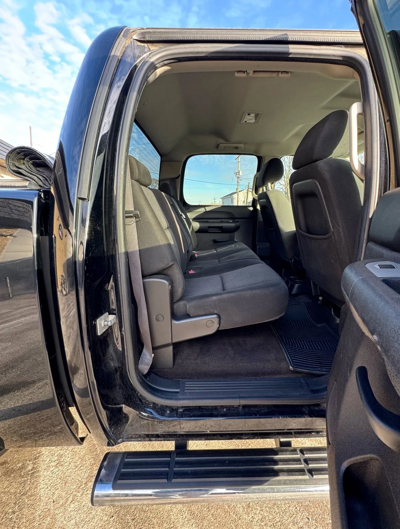 Used 2011 GMC Sierra 1500 SLE w/ Power Tech Package image 19