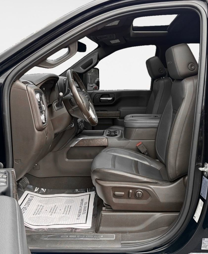 Used 2022 GMC Sierra 2500 Denali image 12